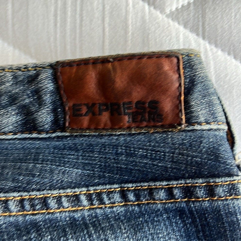 Jeans - Picture 6 of 6